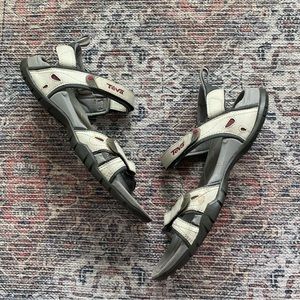 Teva ‘Numa’‎ Sandals